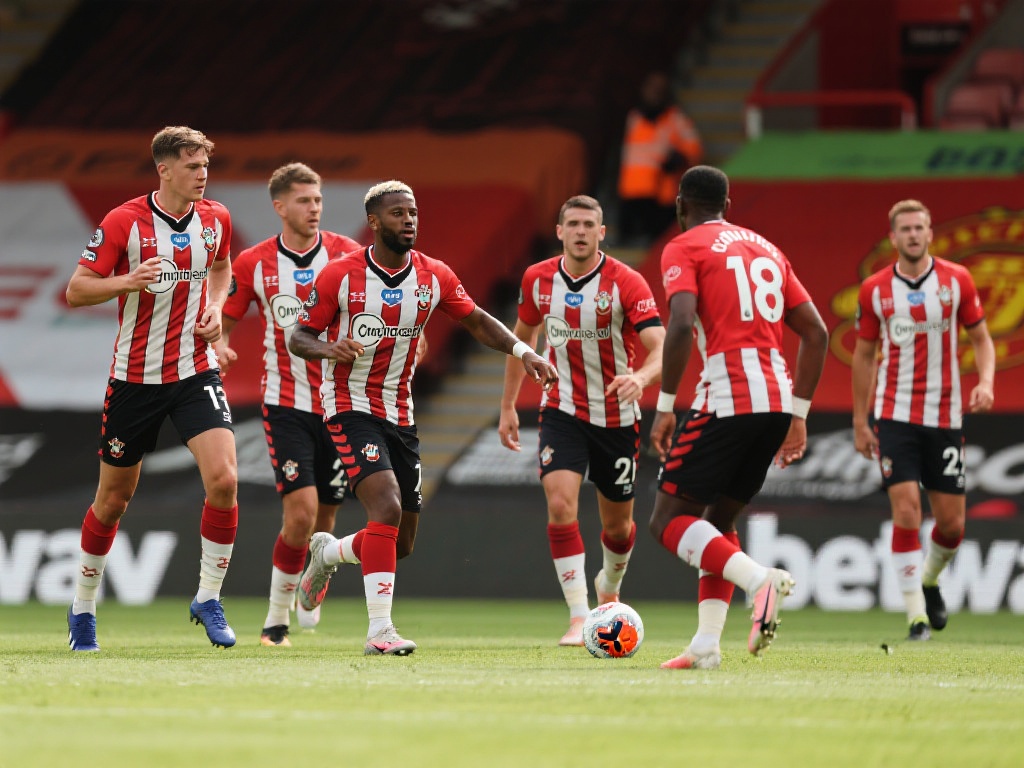 他曾多次面 他曾多次面